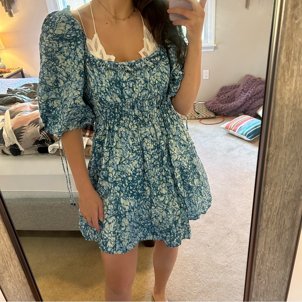 House of Harlow puff sleeve mini dress